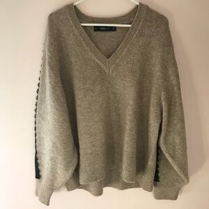 Zara Beige V-Neck Sweater
